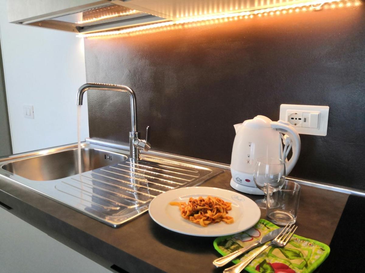 Hotel Iride Suite & Breakfast- Ideale Per Famiglie E Coppie Riccione Zewnętrze zdjęcie