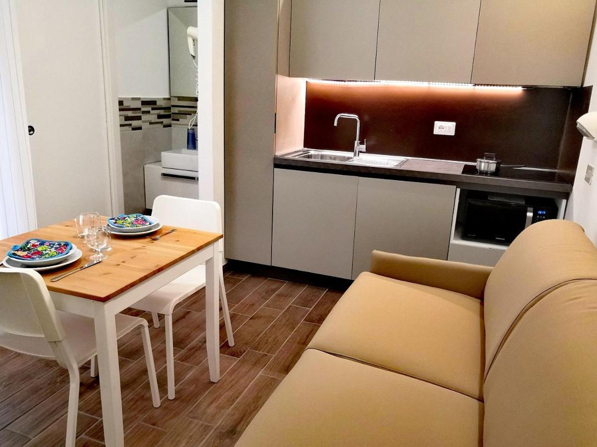 Hotel Iride Suite & Breakfast- Ideale Per Famiglie E Coppie Riccione Zewnętrze zdjęcie